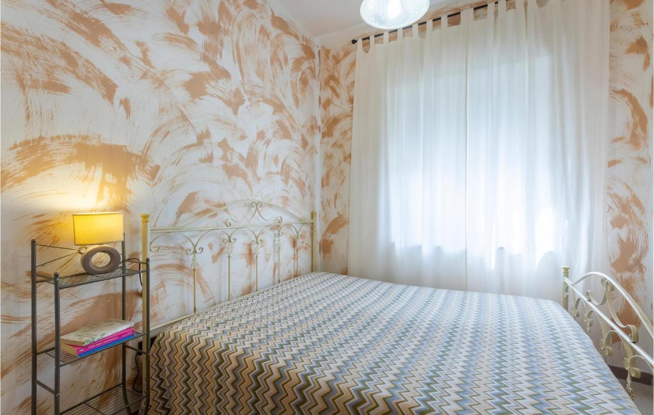 Lovely Apartment In Carovigno With Kitchen Luaran gambar