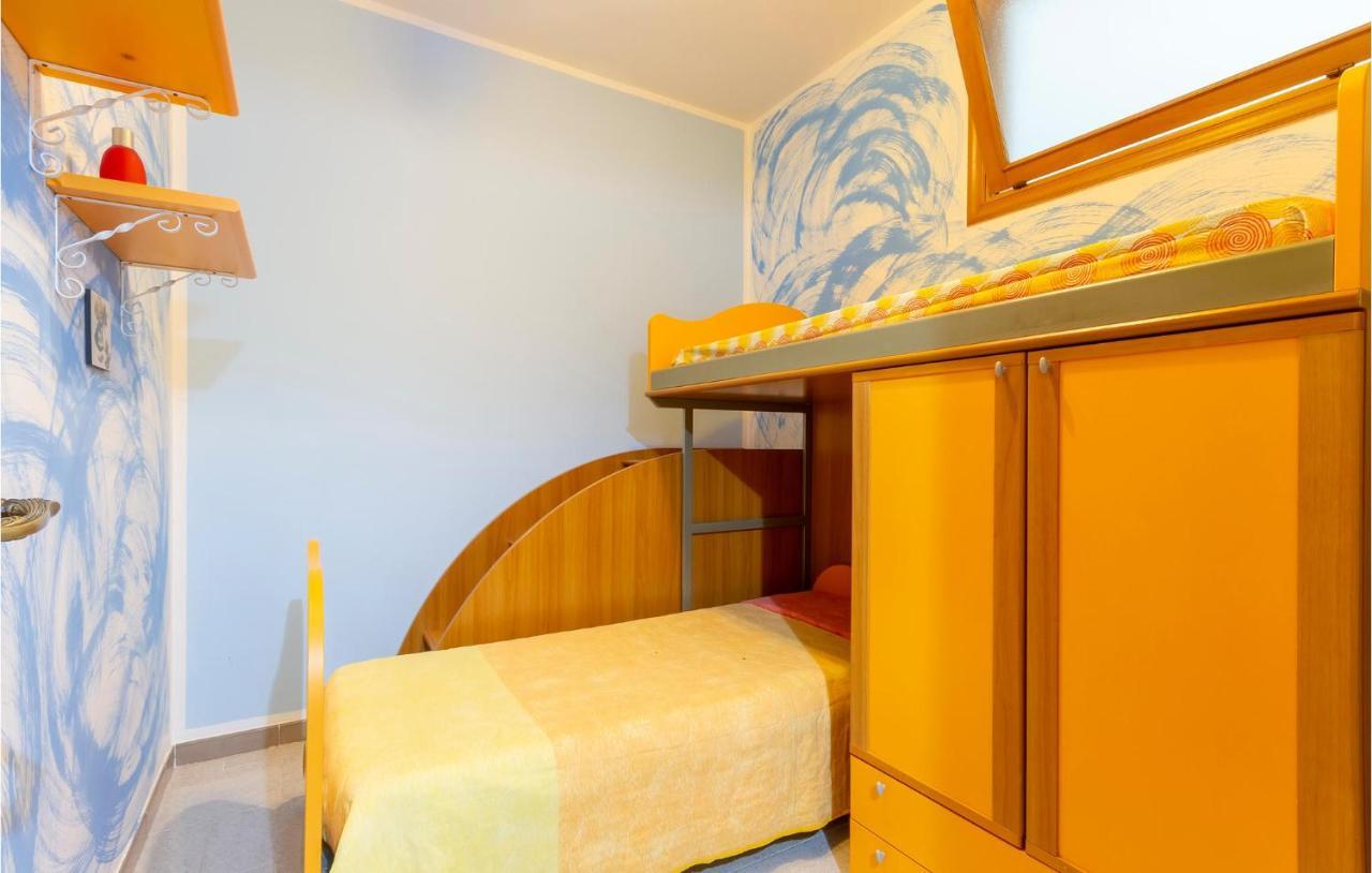 Lovely Apartment In Carovigno With Kitchen Luaran gambar